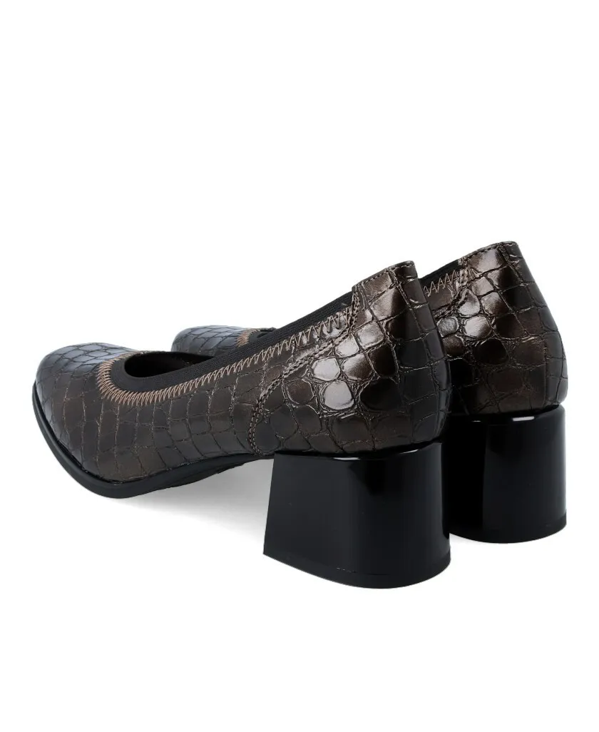 Amarpies AMD25381 Crocodile low-heeled shoes