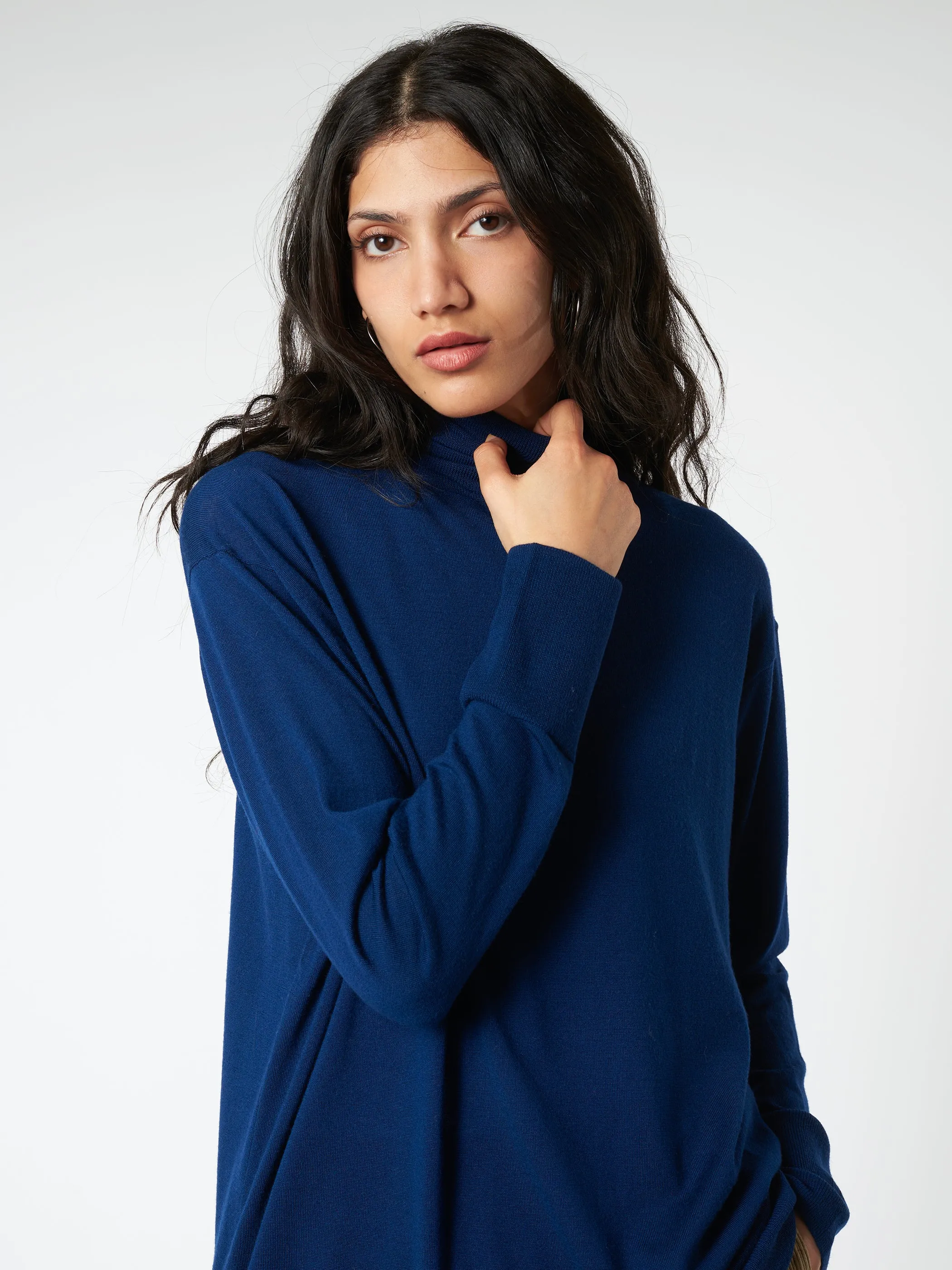 Loose Fit Merino Wool Turtleneck